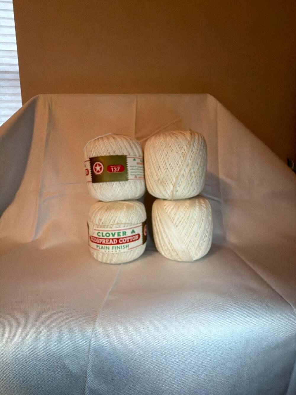 Vintage Clover Bedspread Cotton Crochet Thread, Plain Finish, 4-Ball Lot